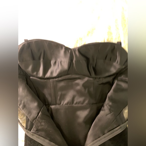 GUESS | Satin-feel black bustier-style dress | Women's US 3 / EU size 30 - Picture 6 of 7